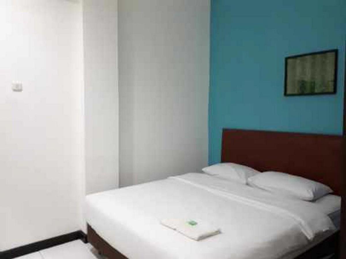 Reddoorz At Hotel Rumberpon Sorong Ngoại thất bức ảnh